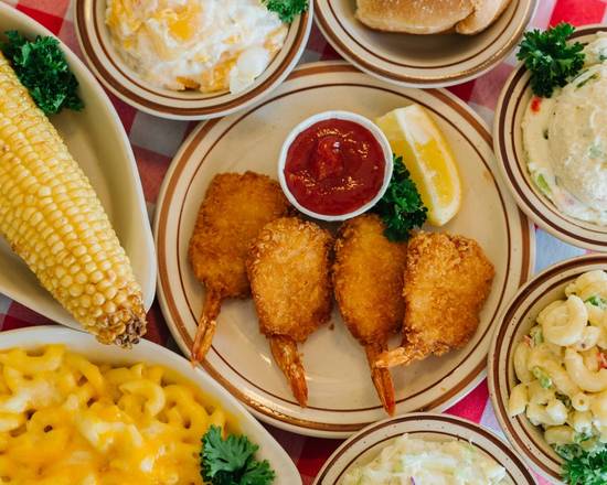 Order Box O' Shrimp food online from Dinah's Fried Chicken store, Glendale on bringmethat.com