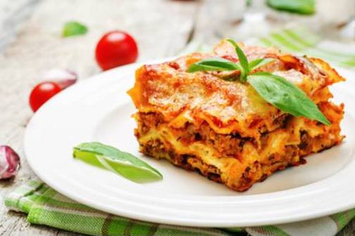 Order Meat Lasagna food online from The Salad Dream store, Nashville on bringmethat.com