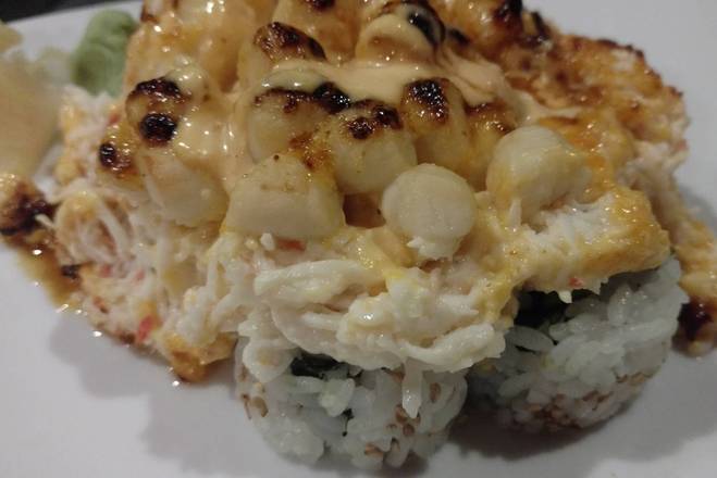 Order BSCR Roll food online from Nakama Sushi Restaurant & Lounge store, Goodyear on bringmethat.com
