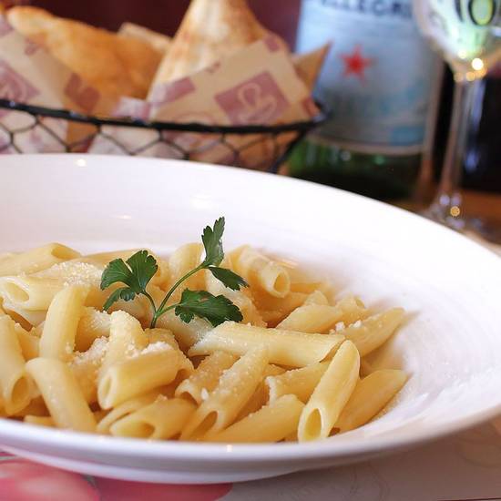 Order Lunch - Pasta Butter food online from La Piazza store, Merrick on bringmethat.com
