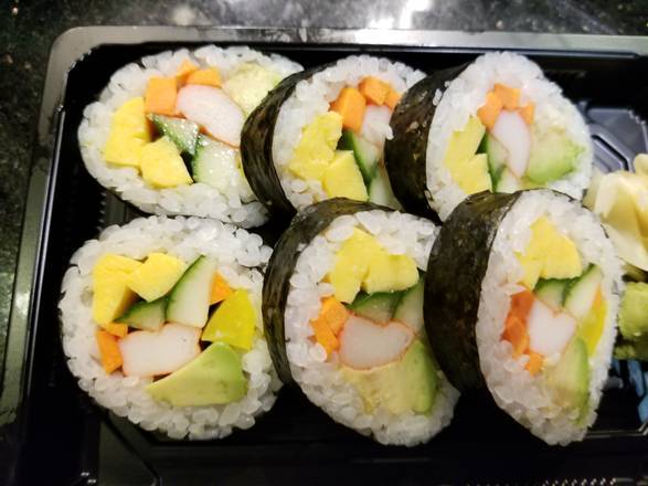 Order Futo Maki Roll food online from Hokkaido store, Winter Springs on bringmethat.com