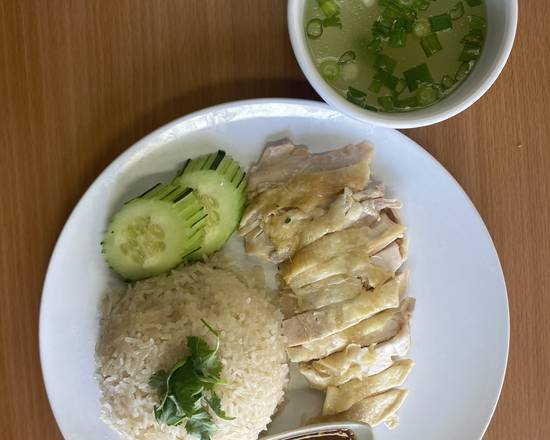 Order Hainan Chicken Rice food online from Pad Thai Bistro store, Glendale on bringmethat.com
