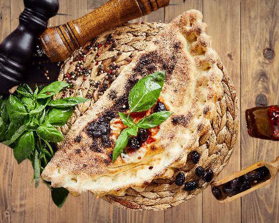 Pizza calzone