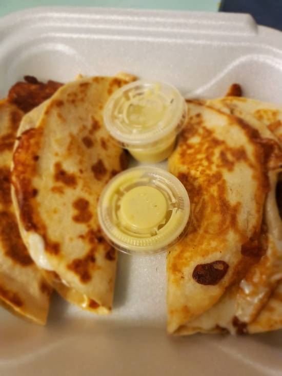 Order Small Quesadillas food online from El Chile Verde store, Haines City on bringmethat.com
