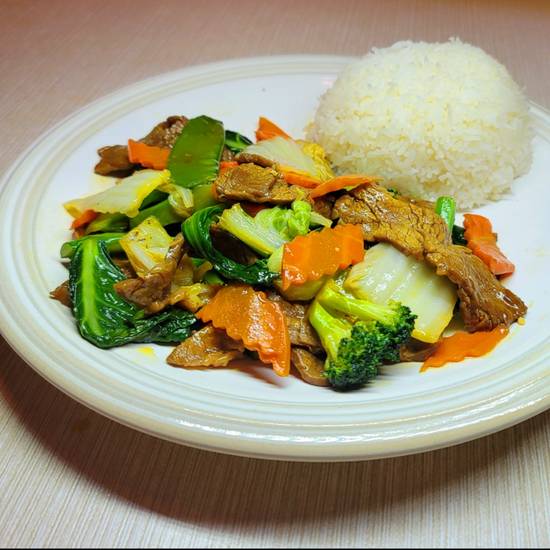 Order GD14. Beef with Mixed Vegetables food online from Saigon Noodle & Grill store, Orlando on bringmethat.com