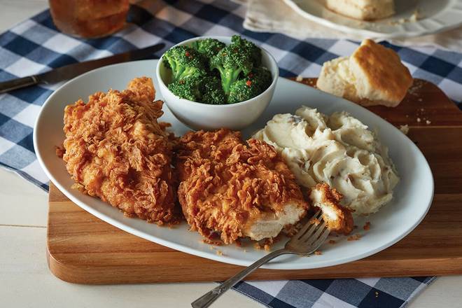 Order Sunday Homestyle Chicken® food online from Cracker Barrel Old Country Store store, Somerset on bringmethat.com