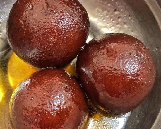 Order Gulab Jamun food online from Tandoorish Indian Cuisine Restaurant store, Houston on bringmethat.com