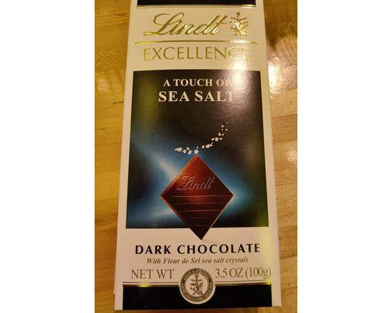 Order Lindt's Dark Chocolate Bar food online from Soup Nazi Kitchen store, Everett on bringmethat.com