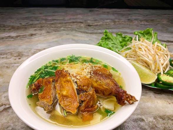 Order Noodle Soup with Roast Duck Leg  food online from Pho Quyen Vietnamese Restaurant store, Pinellas Park on bringmethat.com