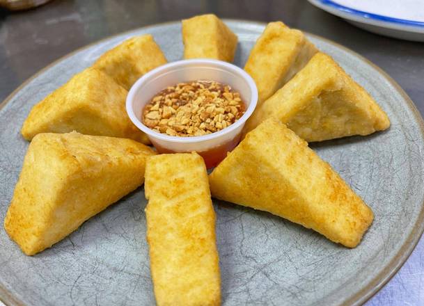 Order A.4 Fried Tofu (8 pcs) food online from E & T Thai Food store, Lone Tree on bringmethat.com
