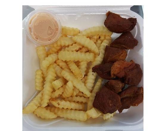 Order Papas Fritas con Carne Frita food online from Fonda El Criollito Restaurant store, Orlando on bringmethat.com