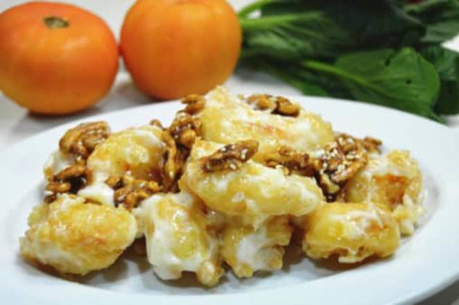 Order 核桃虾 Honey Walnut Shrimp food online from Golden Eagle Chinese store, Honolulu on bringmethat.com