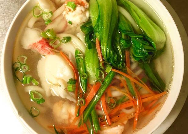 Order House Noodle Soup food online from Mulan Asian Bistro store, Memphis on bringmethat.com