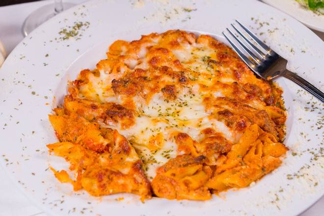 Order Meat Lovers Baked Ziti food online from Emilios Pizzeria & Restaurante store, Saint Cloud on bringmethat.com
