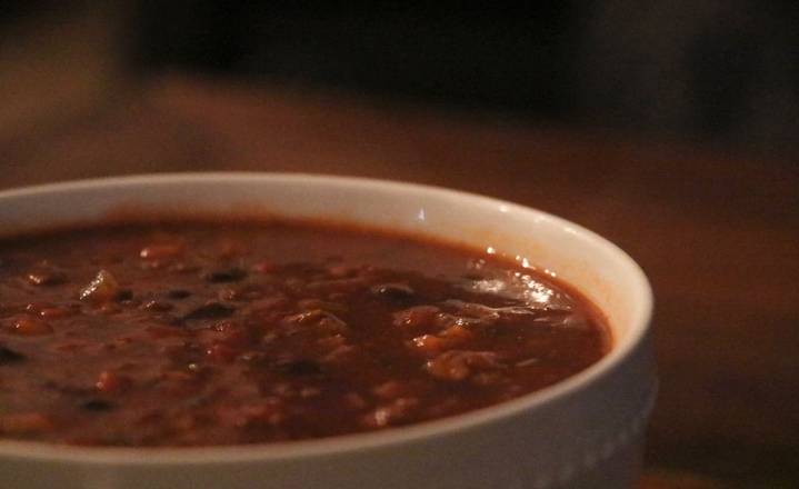 Order Turkey chili (SIDE) food online from Wantz &amp; Kneads store, Los Angeles on bringmethat.com