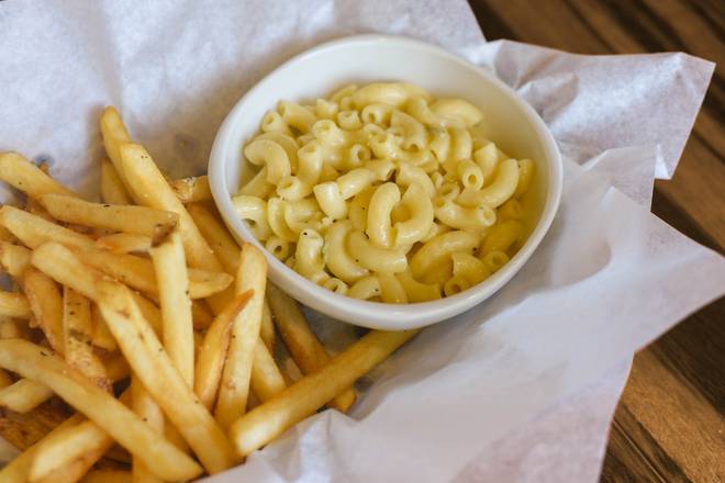 Order Jr. Mac & Cheese food online from Kerbey Lane Cafe store, Austin on bringmethat.com