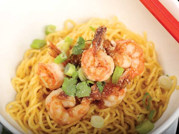 Order Garlic Noodle with Shrimp food online from Thai By Sushi On Fire store, Fountain Valley on bringmethat.com