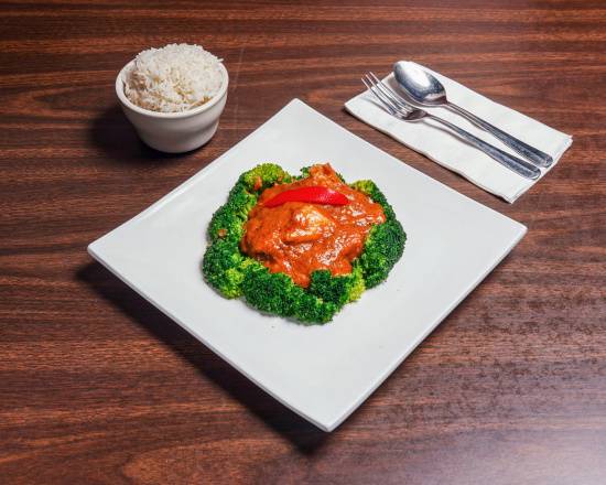 Order Rama Chicken food online from Royal Thai store, Chicago on bringmethat.com