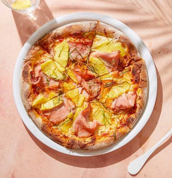 Order HAWAIIAN food online from California Pizza Kitchen - Tysons Corner store, McLean on bringmethat.com
