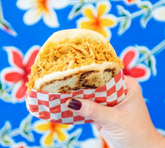 Order Shredded Chicken Arepa food online from La Latina store, Miami on bringmethat.com