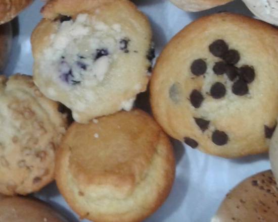 Order Muffin Fresh Baked food online from Bagels Plus & Deli store, Secaucus on bringmethat.com