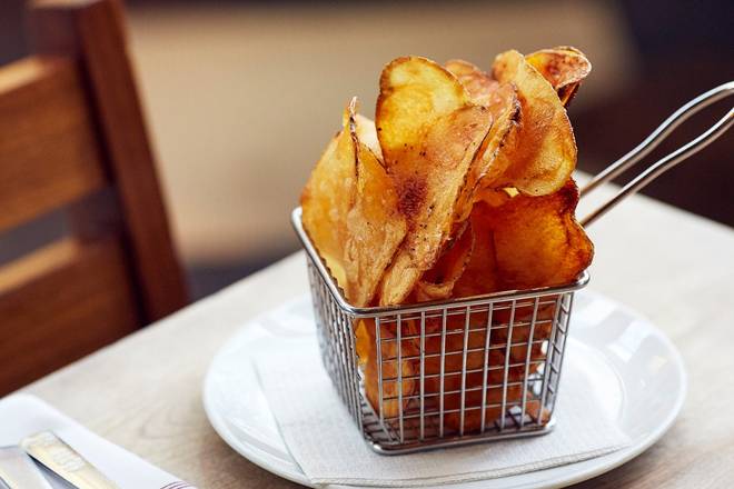 Order Housemade Potato Chips food online from Founding Farmers DC store, Washington on bringmethat.com