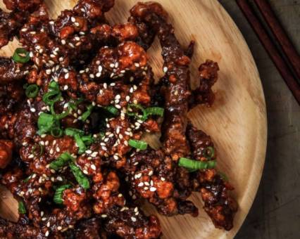 Order Crispy Beef food online from New Star Asian Bistro store, Mclean on bringmethat.com