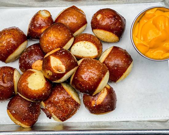 Order Pretzel Bites food online from Three Kings Pub By Dirk Flanigan store, Arlington Heights on bringmethat.com