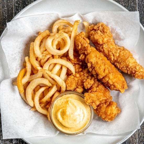 Order Lil Maverick Tenders food online from Buffalos Cafe store, Dacula on bringmethat.com