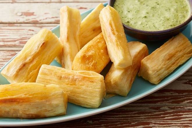 Order Yuca frita food online from Sabor Venezolano Kendall store, Miami on bringmethat.com