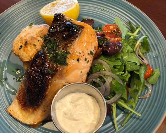 Order Salmon Roasted Fillet food online from Caffe Di Mauro store, Miami Beach on bringmethat.com
