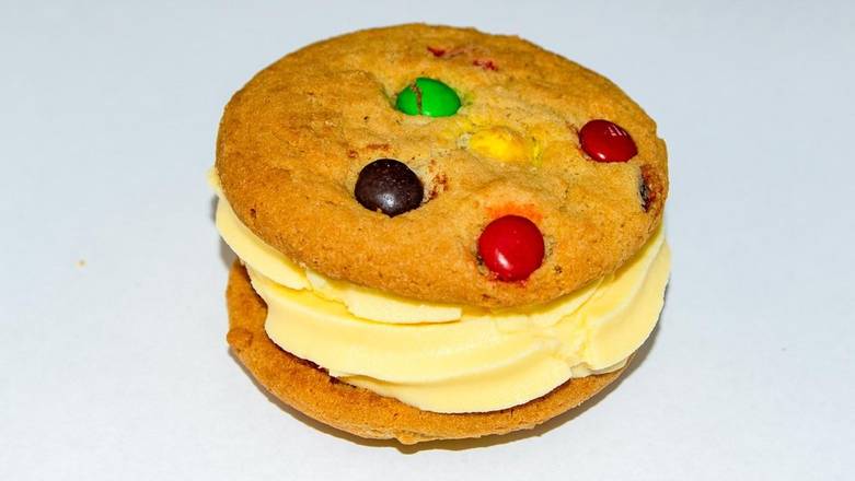 Order M&M Cookies With Cake Batter Frozen Yogurt Sandwich food online from Yogurt Brothers store, Westminster on bringmethat.com