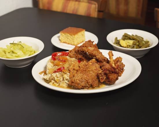 Order Fried Chicken food online from Baja Southern Cooking & More store, Saint Petersburg on bringmethat.com