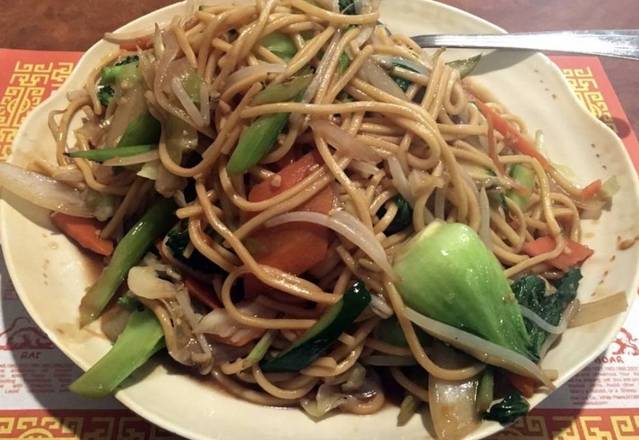 Order Vegetable Chow Mein food online from House of joy store, La Crescenta on bringmethat.com