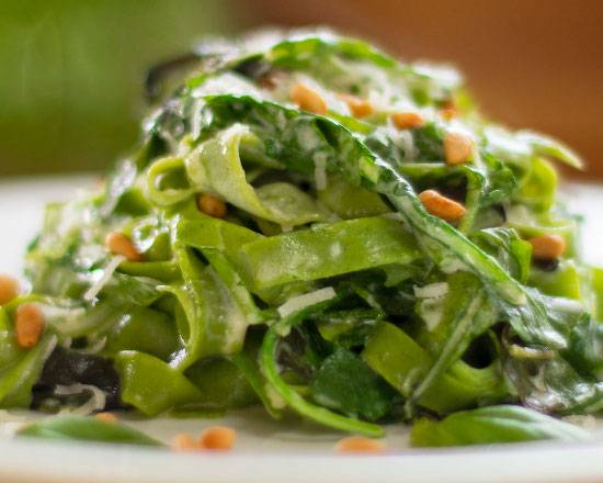 Order Green Fettuccine food online from Spaghetto store, Davie on bringmethat.com