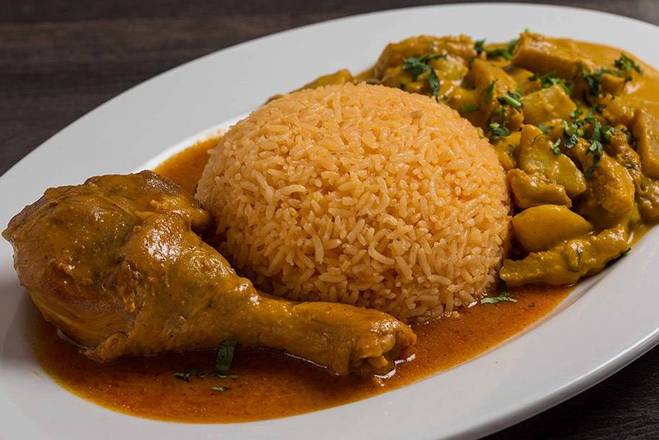 Order Guatita con Gallina food online from El Guayaquileno Restaurant store, Elmhurst on bringmethat.com