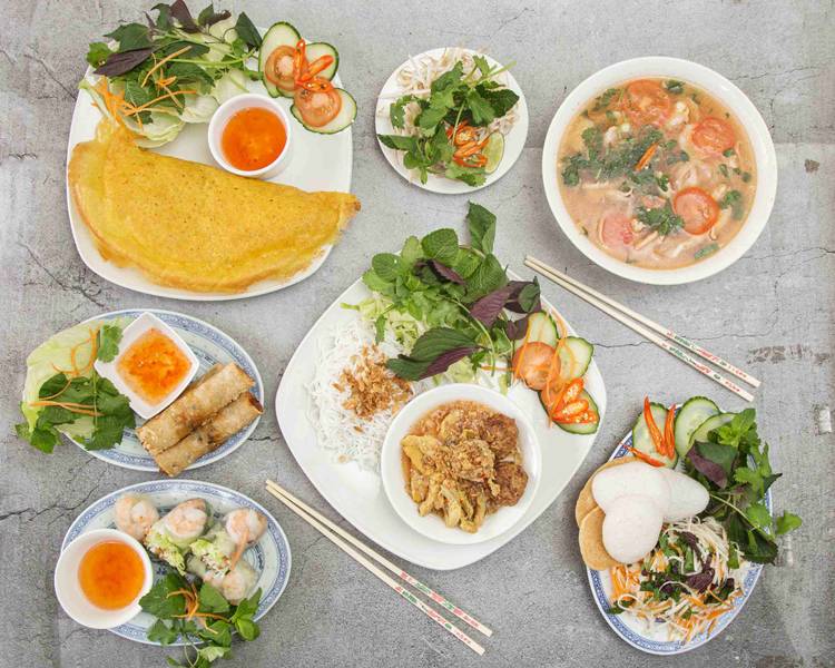 Hanoi Cafe Menu Takeaway in London Delivery Menu & Prices Uber Eats