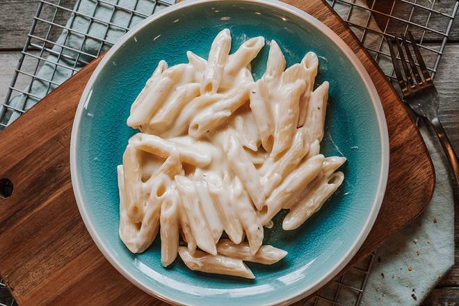 Order PENNE ALFREDO food online from Old Chicago store, Beaverton on bringmethat.com