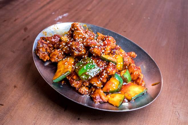 Order Sesame Chicken food online from Amerasia Kungfood store, Covington on bringmethat.com