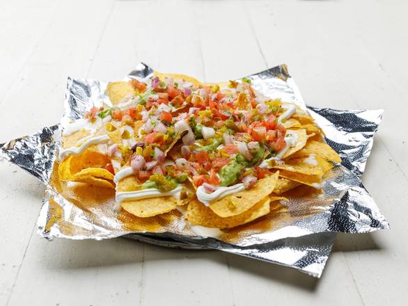 Order GATOR'S NACHOS food online from Gator's Dockside store, Gainesville on bringmethat.com