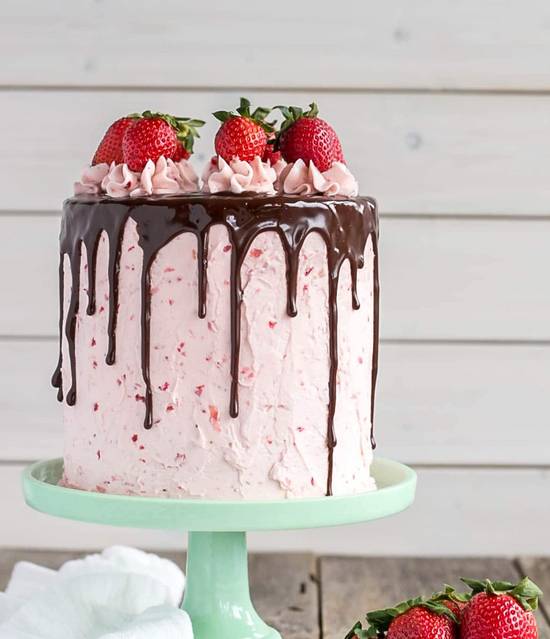 Order Strawberry Shortcake with Chocolate Drip - 6" Tall  food online from Lb Cake Stop store, Baldwin Park on bringmethat.com