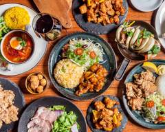からあげ・ポテトのTUSK 六本木ヒルズ店