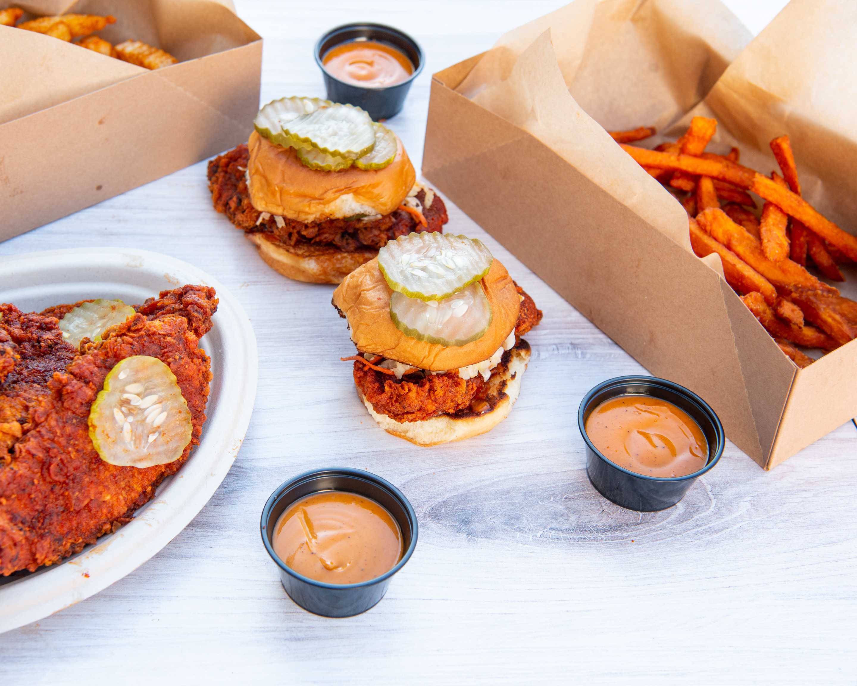 Order Main Chick Hot Chicken (Long Beach) Delivery Online Los Angeles