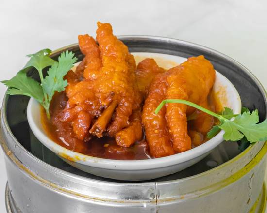 Order Steamed Chicken Feet (味醬蒸鳳爪) food online from Dim Sum King store, El Monte on bringmethat.com