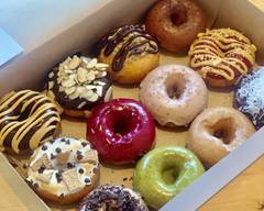 Benny's Donuts (Salem)