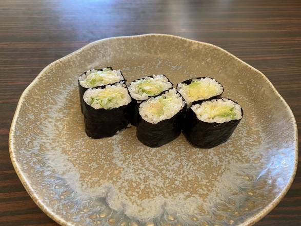 Order Avocado Roll food online from Kabuto store, San Francisco on bringmethat.com