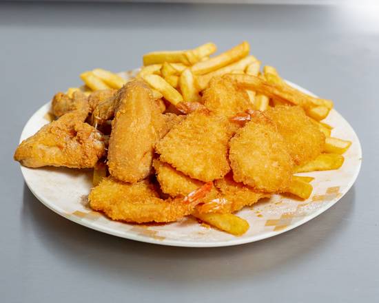 Order Whole Wings (3 pcs), Shrimp (8 pcs), & Fries food online from Tasty Shop store, Tampa on bringmethat.com
