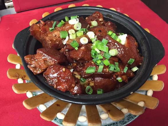Order 18. Mao's Style Braised Pork in Soy Sauce food online from Mulan Asian Bistro - Houston Levee store, Germantown on bringmethat.com