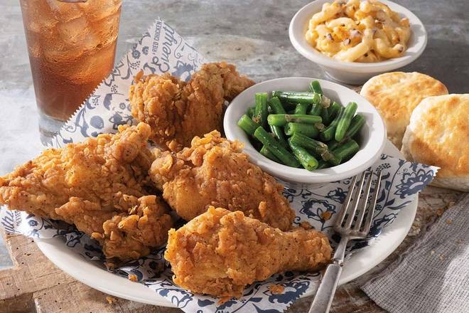 Order Southern Fried Chicken food online from Cracker Barrel Old Country Store store, Somerset on bringmethat.com