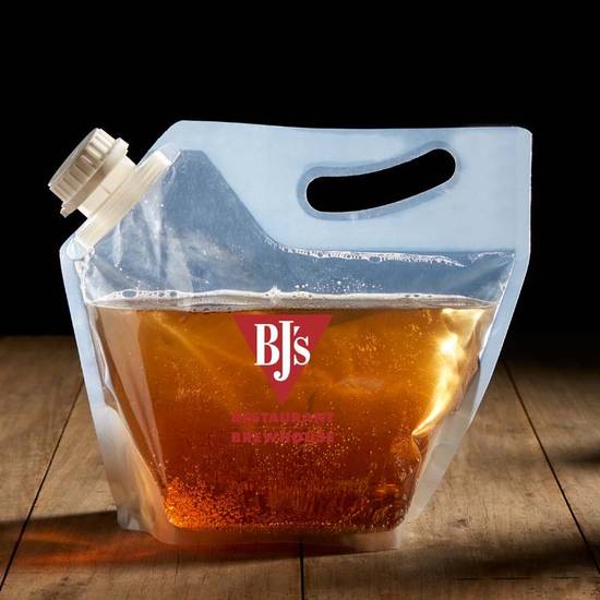 Order BJ's Handcrafted Vanilla Cream Soda 64 Oz food online from Bj Restaurant & Brewhouse store, San Diego on bringmethat.com